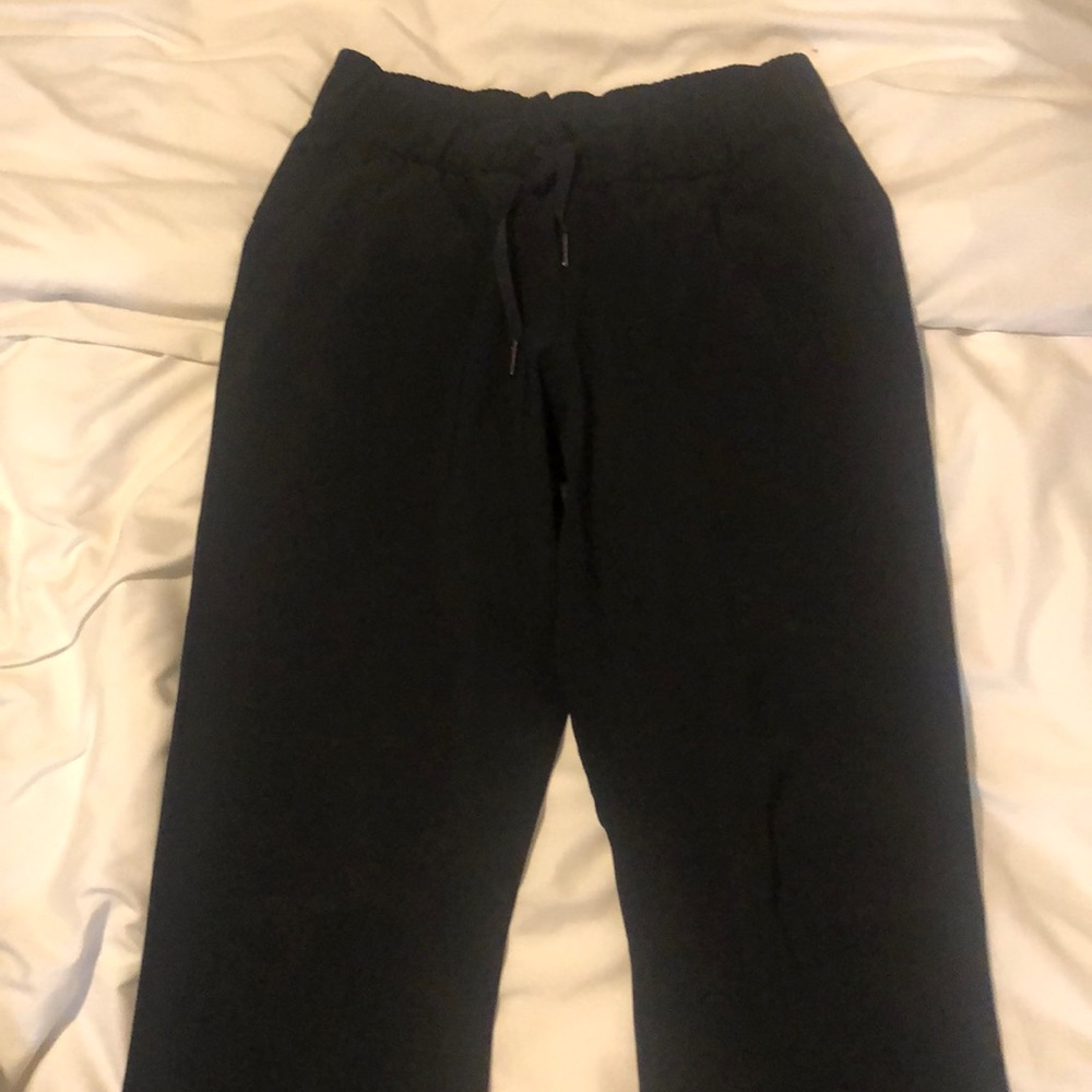 Lululemon joggers leggings in size 4